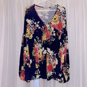 NWOT WHITE BIRCH LONG SLEEVE TOP